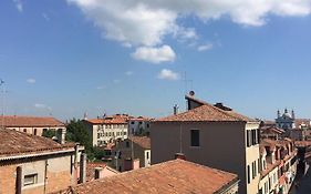 Romantic Loft In Venezia